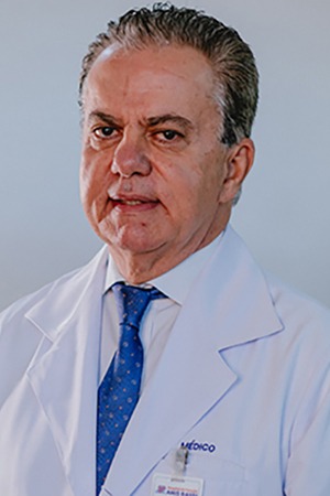 Dr. Fernando Carneiro